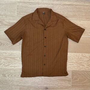 Dazy Brown Textured Button-Up Shirt – Size S